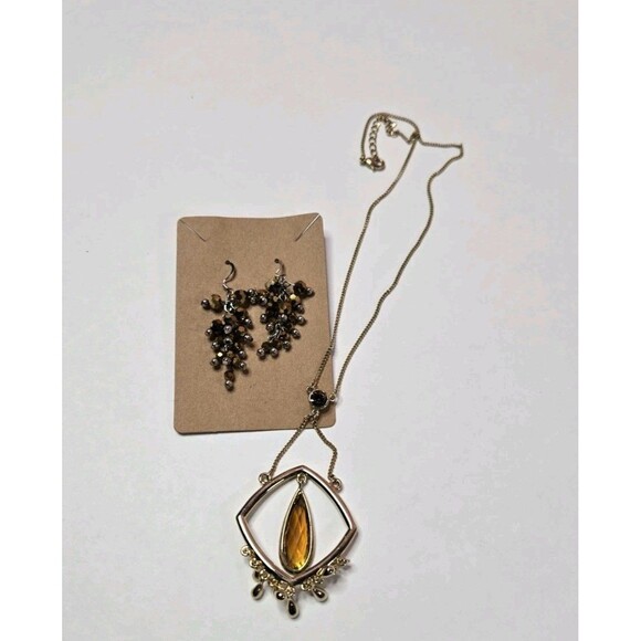 Jewelry Jar Curated Goldie Hawn Goldtone Pearls Theme Beautiful Pieces - Picture 9 of 16